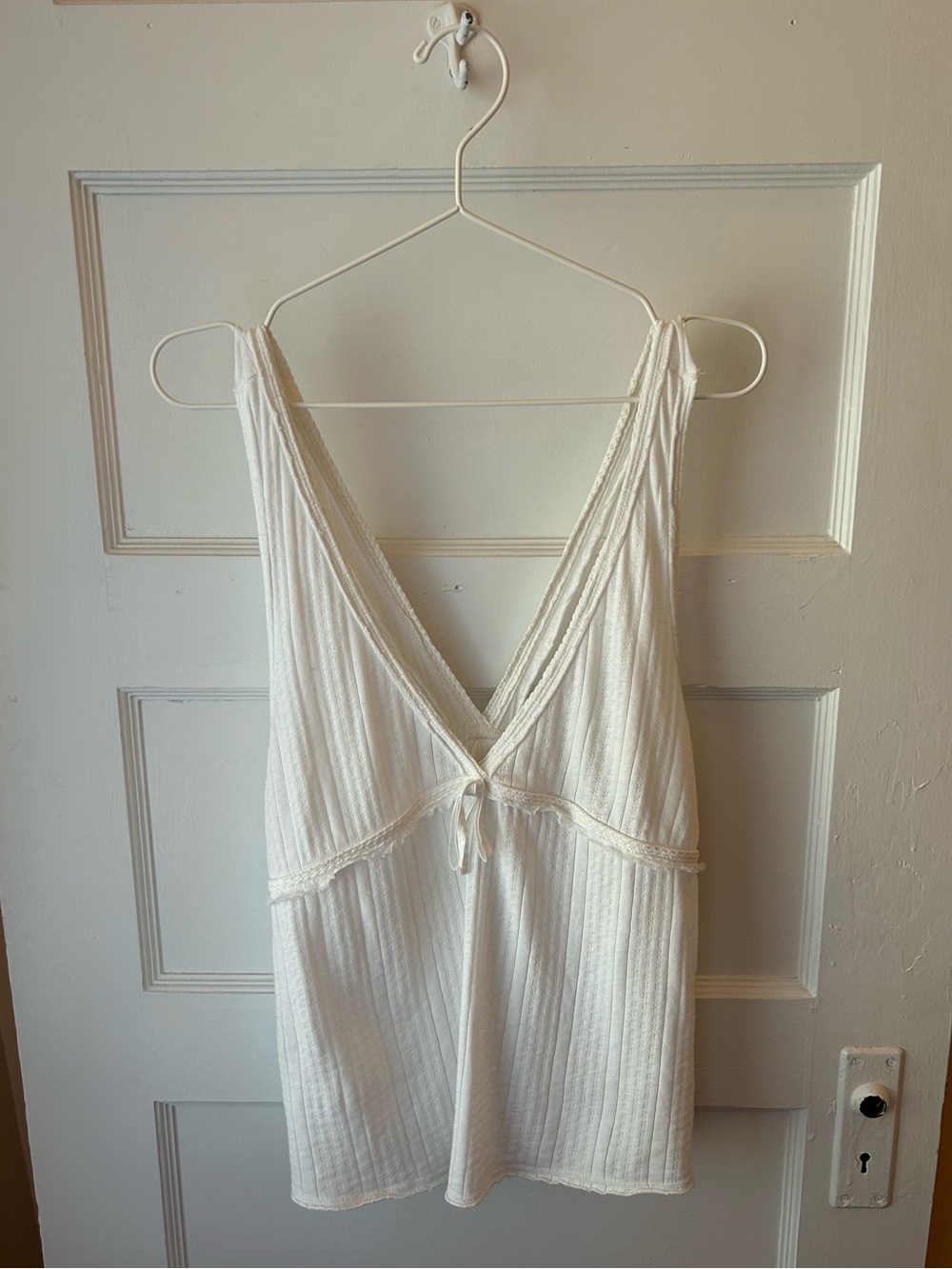 We The Free white ribbed tie-front tank top
